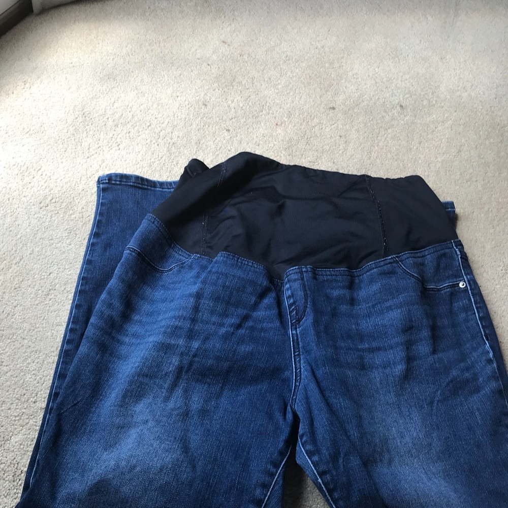 Maternity jeans